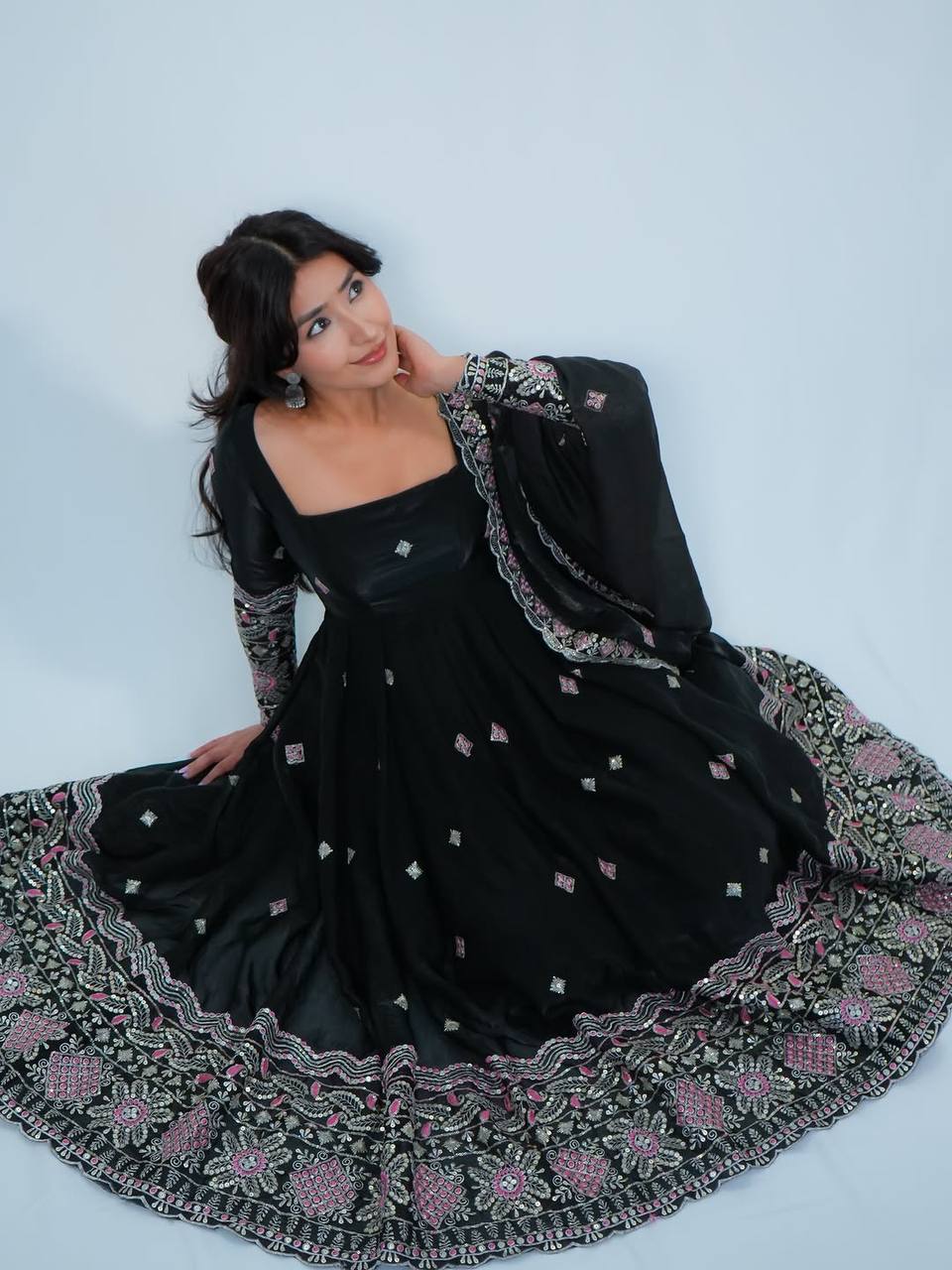 Grace – Premium Embroidered Anarkali Suit Set