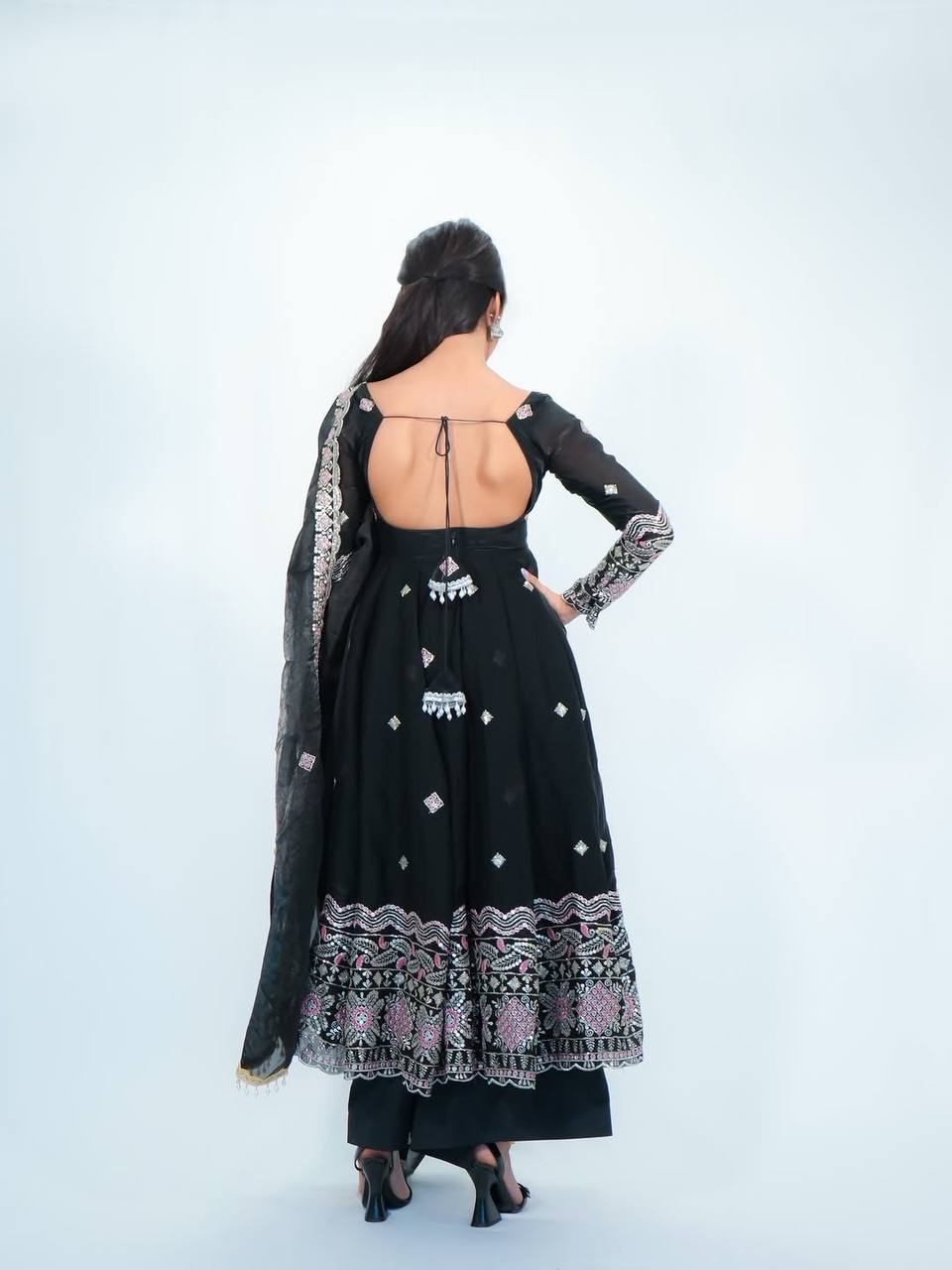 Grace – Premium Embroidered Anarkali Suit Set